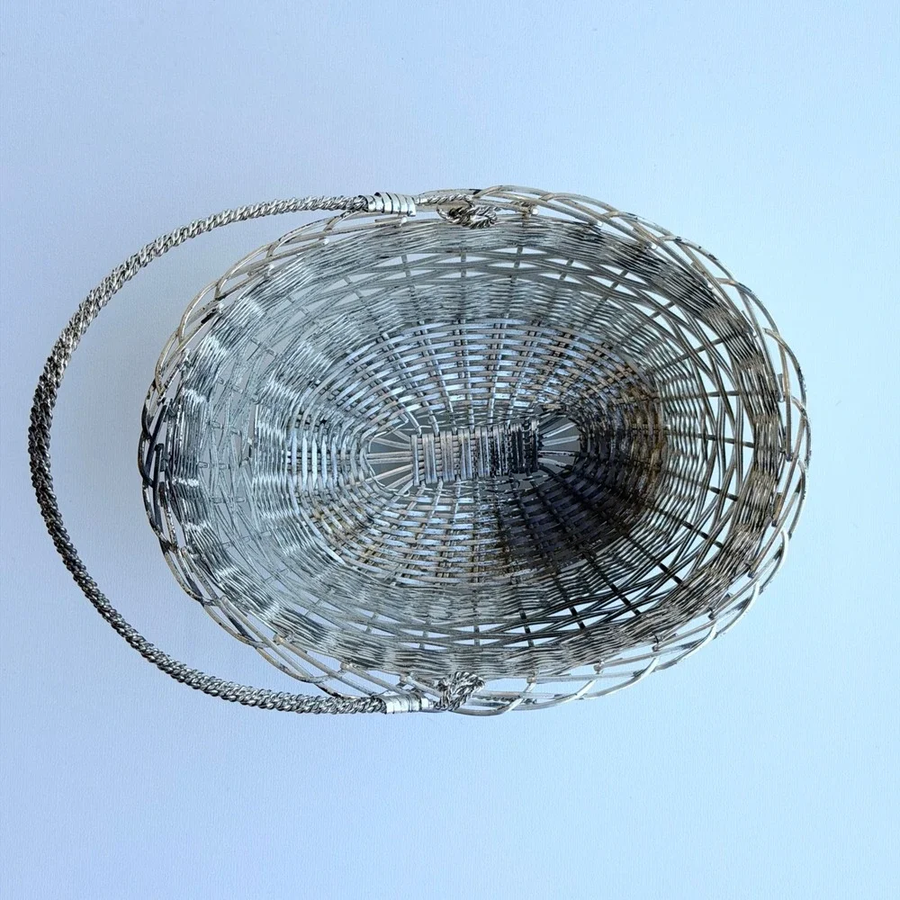Vintage Wire‎ Metal Basket Silver Small With Handle Easter